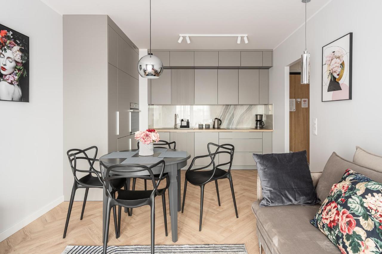 Апартаменты Rentplanet - Nowa Manufaktura Вроцлав Экстерьер фото